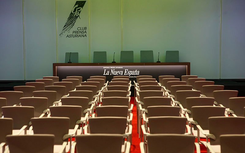 Club "La Nueva España"